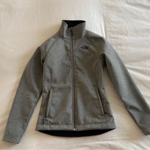 The North Face Light Softshell Women’s Jacket XS